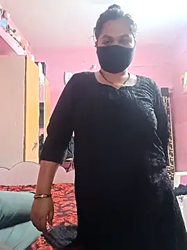 biggbobbsgirl online show from March 11, 2:27 am