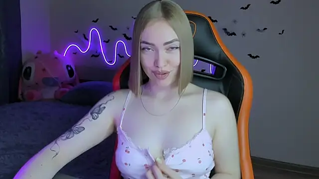 LaraKrein lk online show from October 26, 1:06 pm