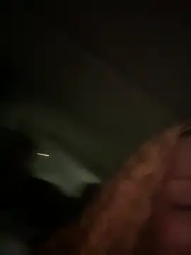 thatgurlred online show from January 16, 7:04 am