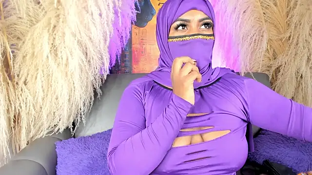 yasmin elite online show from October 9, 12:09 pm