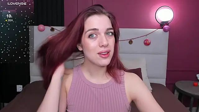 Jill Smith online show from December 19, 1:43 am