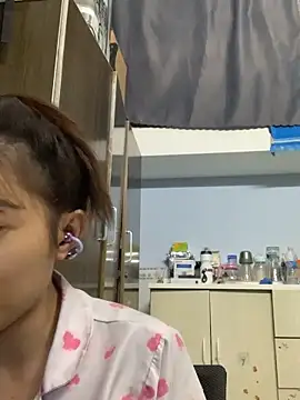 Minee1202 online show from April 13, 2:24 am