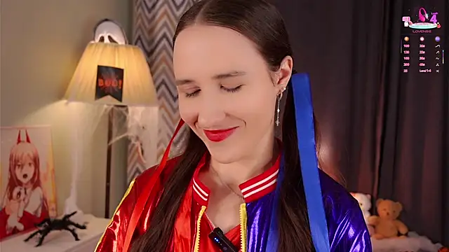 MaudAle online show from October 31, 1:07 am