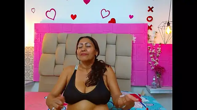 Damary Leon online show from September 10, 7:14 pm