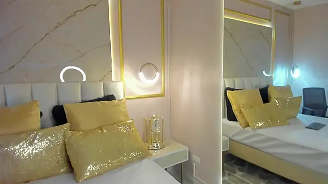 VioletaMaddox online show from November 28, 12:35 am