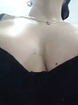 AMATISTA  16 online show from February 14, 2:08 pm