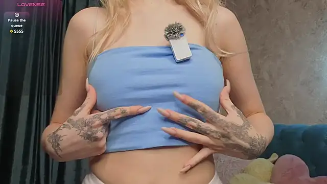 BubugAgaska online show from December 4, 7:25 pm