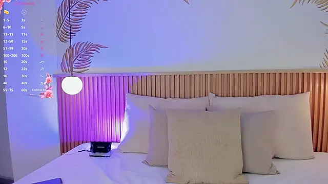 Valleriie  online show from February 19, 3:22 pm