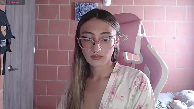 Andrea camilaaa online show from October 2, 3:39 pm