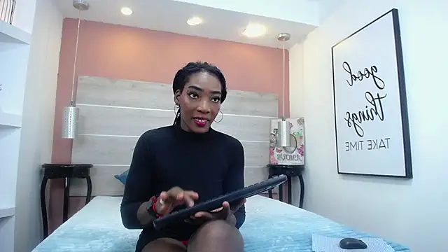 AlexandraCambell online show from November 13, 12:37 pm