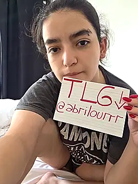 abrilour online show from March 5, 5:09 pm