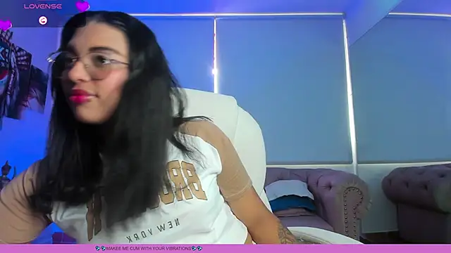 Snapshot of Sabrina_Cook chatting on October 15, 12:08 pm Sabrina Cook online show from October 15, 12:08 pm