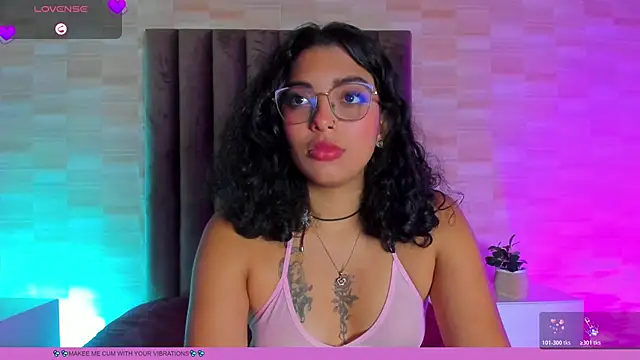 Snapshot of Sabrina_Cook chatting on October 19, 12:51 pm Sabrina Cook online show from October 19, 12:51 pm