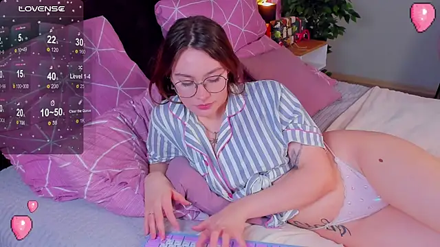 LanaAirlie online show from January 8, 10:52 am