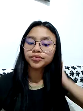 SofieLove 01 online show from March 27, 7:10 am