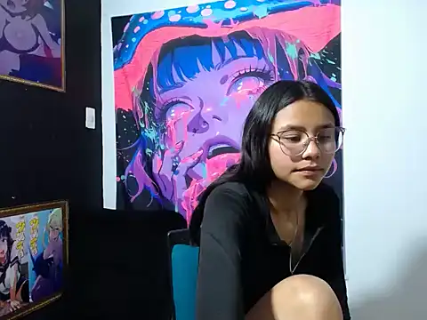 SofieLove 01 online show from November 12, 7:39 am