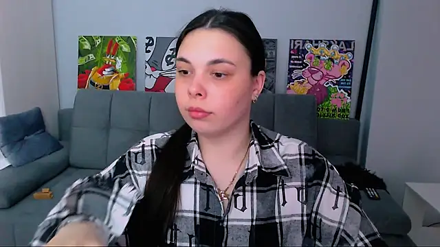 queenofthesense  online show from March 28, 10:59 am