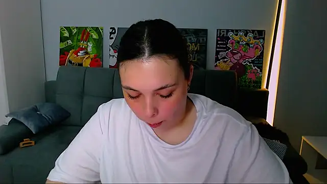 queenofthesense  online show from April 1, 1:41 pm