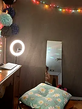 PeachyAriel online show from March 26, 1:52 am