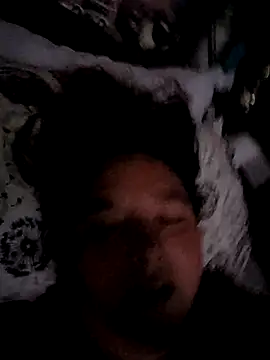 lil-gemini-hippy online show from October 12, 3:58 pm