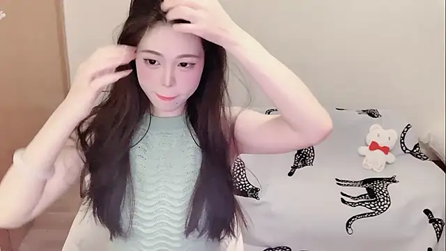 iukoi-77yo online show from February 20, 11:45 am