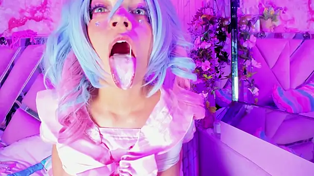 Akane Hikari  online show from December 3, 3:20 am