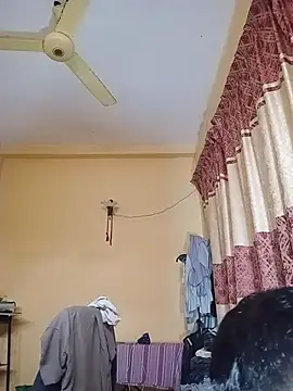 femboyslqueen online show from February 17, 4:01 am