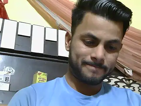 ursdreamperson online show from April 23, 10:23 am