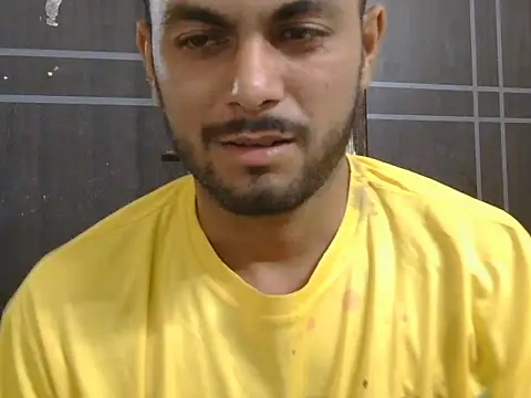 ursdreamperson online show from April 24, 1:03 pm