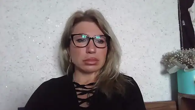 fox red lady7 online show from January 17, 10:34 am