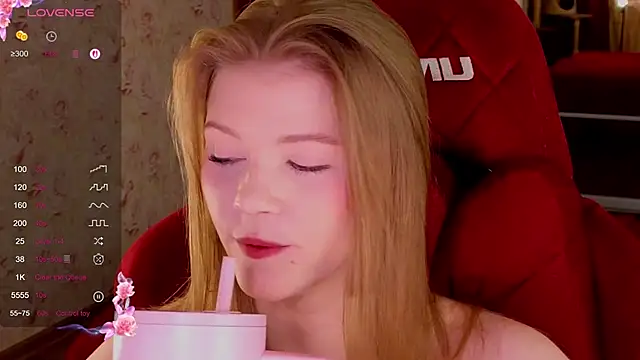 Jenny Skinner20 online show from March 21, 5:18 pm