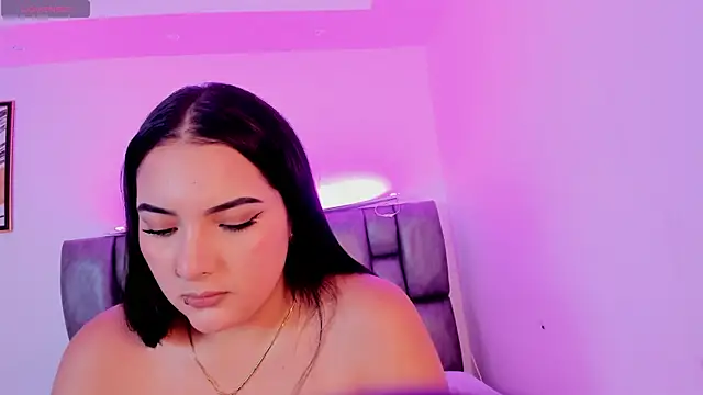 sofiacaramel online show from November 11, 8:28 pm