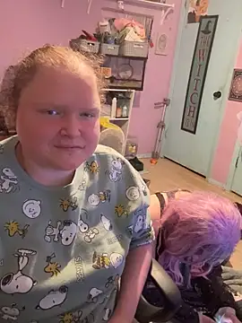 KadiSparkle online show from November 15, 3:18 am