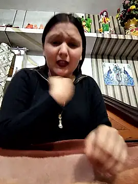 Anushka14321 online show from January 19, 4:25 pm