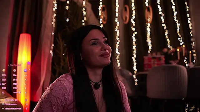 MaryHols online show from December 14, 5:41 pm