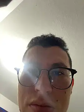 Kurtxxx22 online show from June 2, 5:52 am