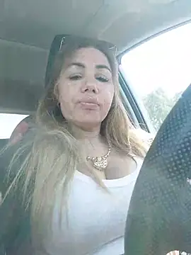 Alisasexxh online show from May 19, 11:06 am