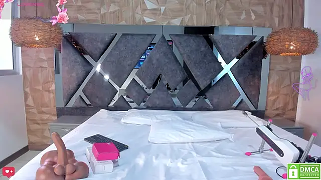 Selene  Lopez  online show from March 27, 7:47 pm