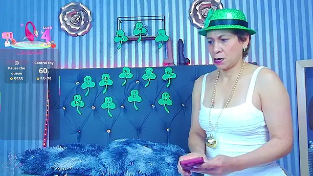 geminis milf online show from March 17, 7:40 pm