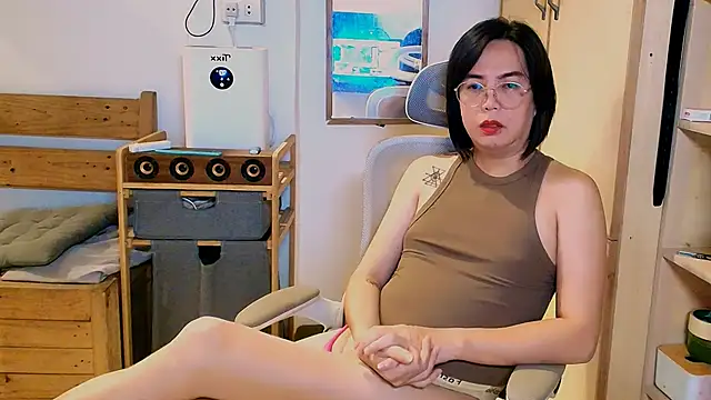 moriliciousxxx online show from October 28, 12:05 am