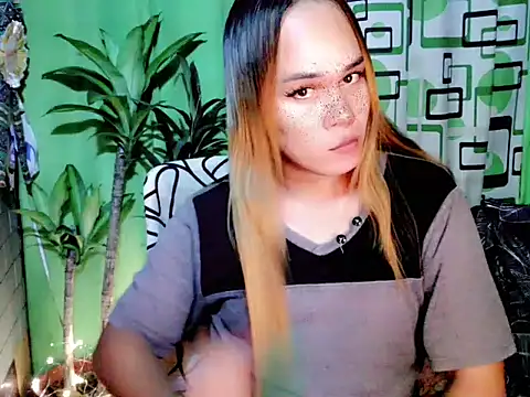 urdreamgirljacky online show from October 31, 8:18 am