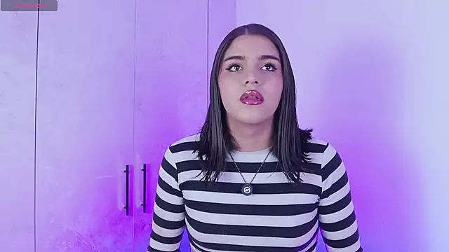 lizzywindsor online show from January 13, 2:54 pm