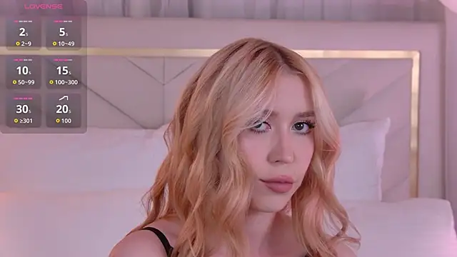 VelvetHell online show from September 17, 3:37 am