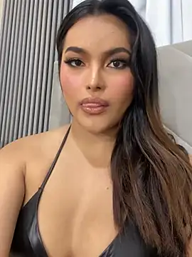 XMysteriousMe online show from June 11, 2:36 pm