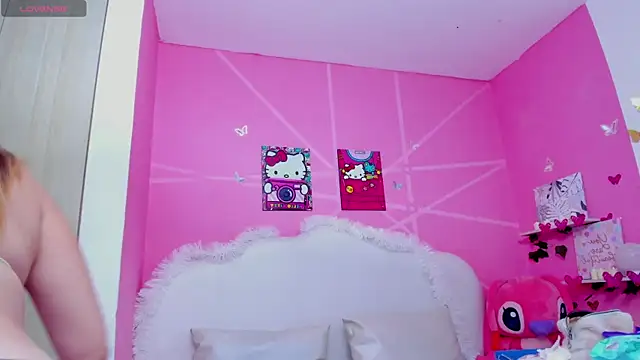 SweetMichel  online show from February 11, 9:49 pm