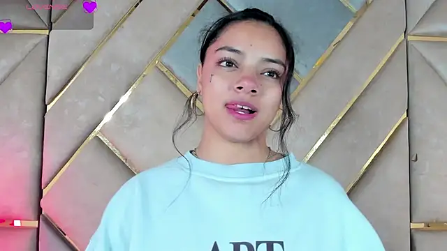 Angellit Afrodita  online show from April 7, 9:33 am