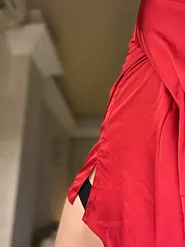 Emaline Fane online show from November 4, 7:08 pm