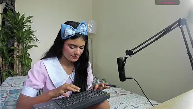 ikaweri online show from November 3, 11:36 am