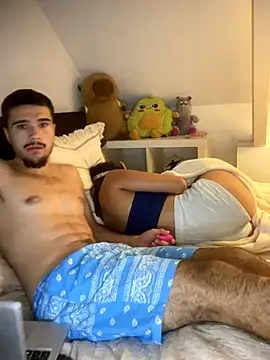 los freaky online show from September 19, 7:57 pm