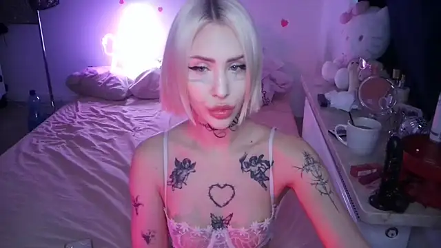 yourscirilla online show from March 11, 3:03 pm